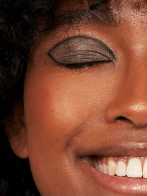 Le crayon yeux bio – nouvelle formule